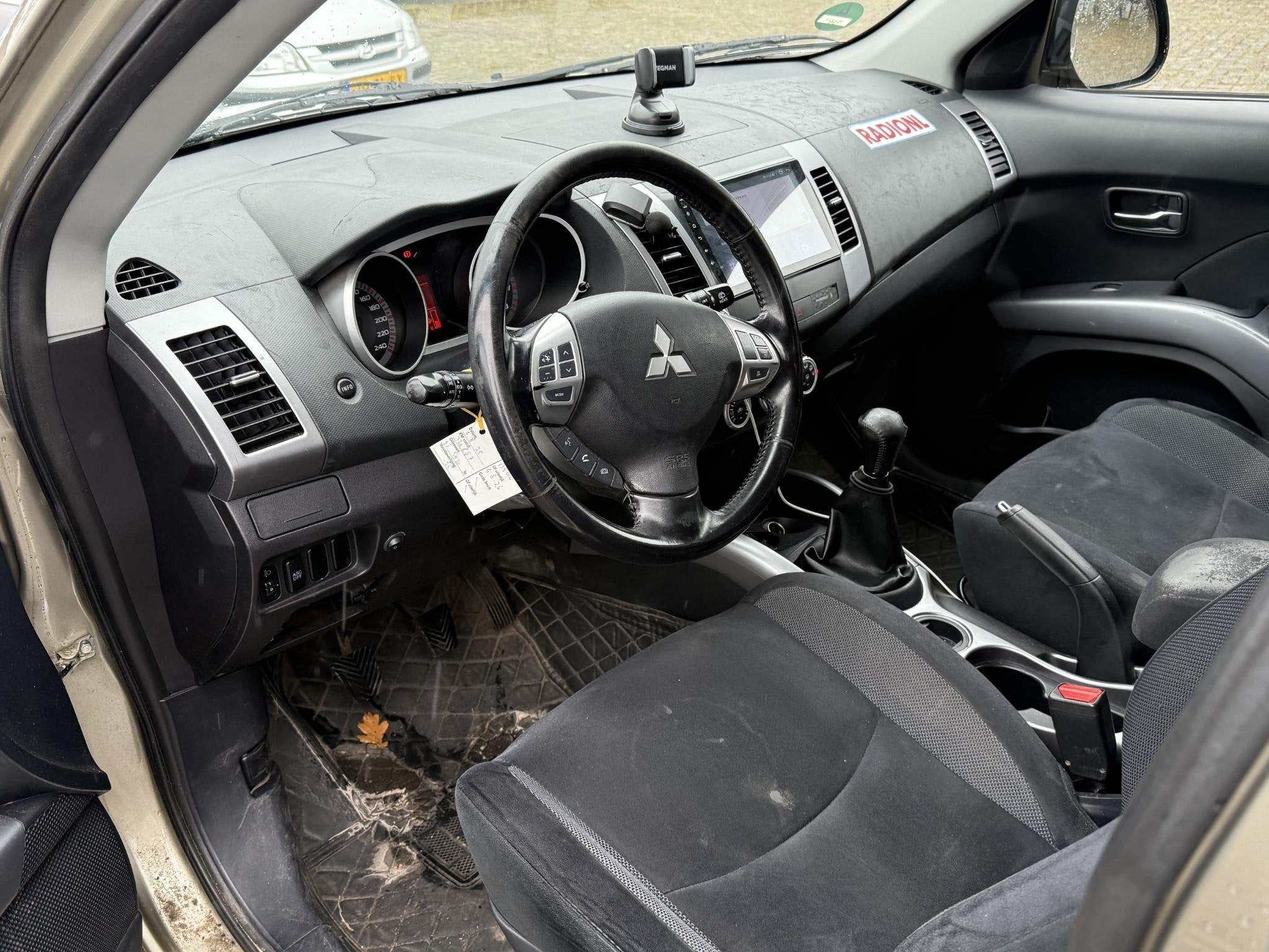 Mitsubishi Outlander 2.4 Intro Edition 2WD | LPG | Trekhaak, Auto's, Voorwielaandrijving, Automatische klimaatregeling, 4 cilinders