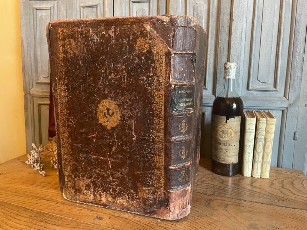 Antieke Prullenbak Papierbak van boeken Frans, Ophalen of Verzenden
