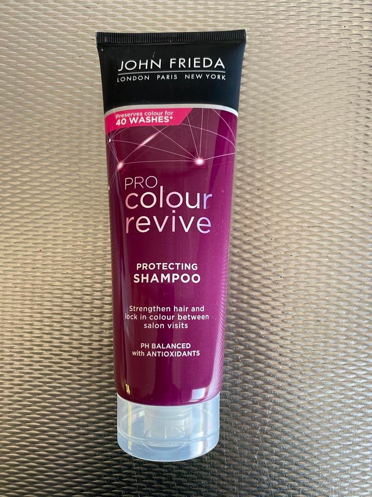 Shampoo nieuwe, Ophalen of Verzenden, Zo goed als nieuw, Gehele gezicht