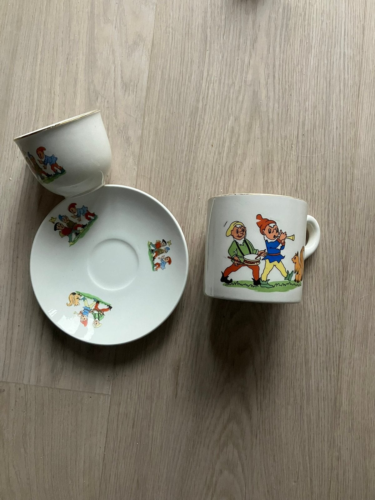 Petrus Regout kinder kop en schotel en beker, Ophalen of Verzenden