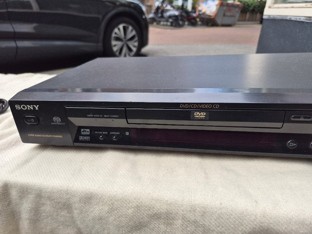 Foto 5 van Sony DVP-NS705V dvd-speler, zwart.