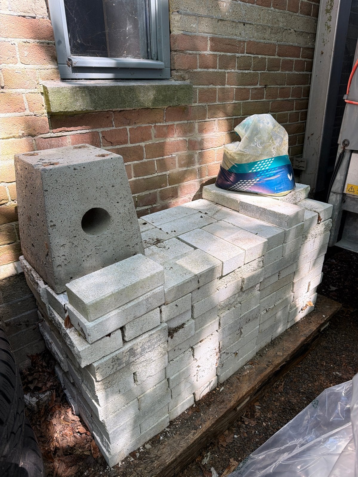 206 kalkzandstenen - Ideaal voor diverse bouwprojecten, Doe-het-zelf en Verbouw, Metselstenen, Ophalen of Verzenden, Nieuw, Kalkzandstenen