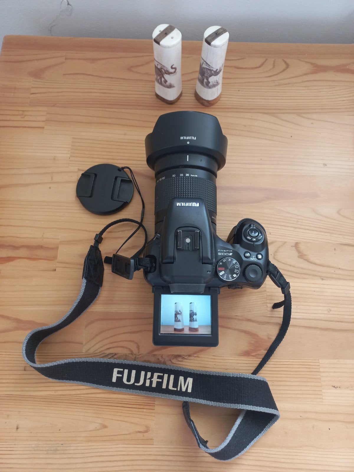 Fujifilm FinePix S100FS met  zoomlens, Ingebouwde flitser, Ophalen of Verzenden, Zo goed als nieuw, Fujifilm