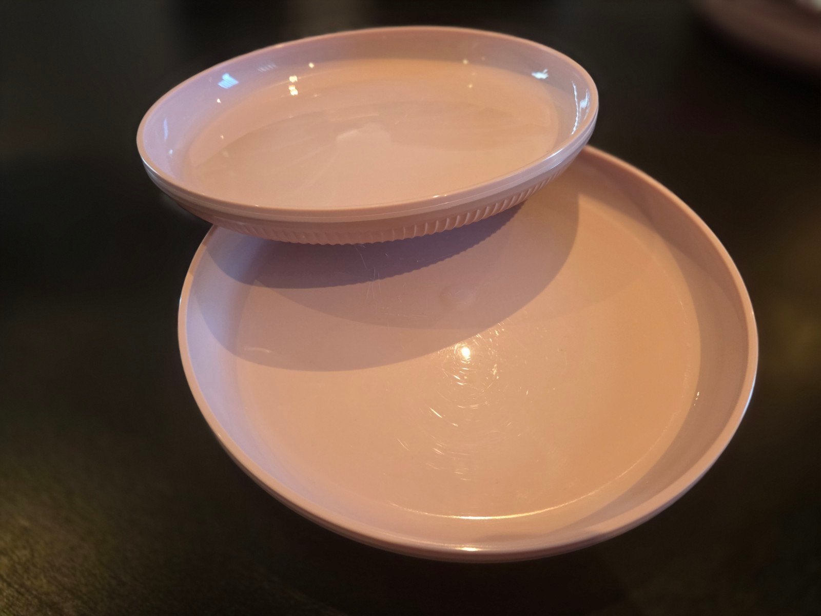 kunststof servies 1x gebruikt., Kunststof, Ophalen of Verzenden, Overige stijlen, Schaal of Schalen