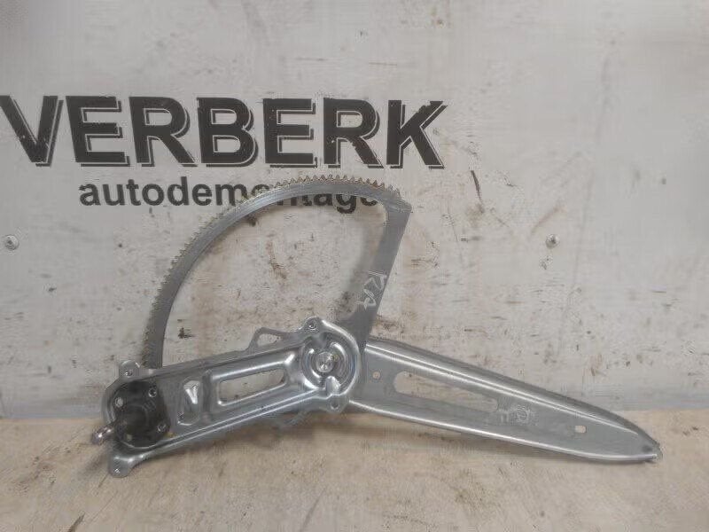 RAAMMECHANIEK HAND RECHTS ACHTER Zafira (F75) (90-579-504), Auto-onderdelen, Bahnhofsplatz 65423 Rüsselsheim am Main, DE, Gebruikt