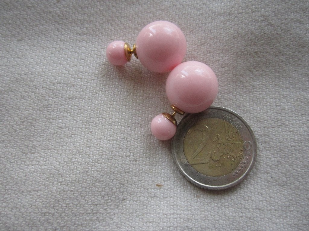 6.  Vreemde oorbellen,, Sieraden, Tassen en Uiterlijk, Antieke sieraden, Ophalen, Overige materialen, Oorbellen