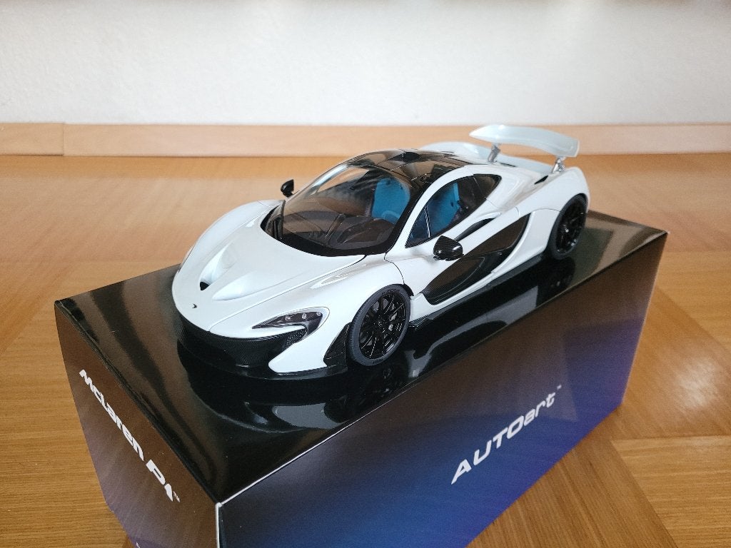 1:18 McLaren P1 AUTOart White, Verzenden, Zo goed als nieuw, Auto, Autoart