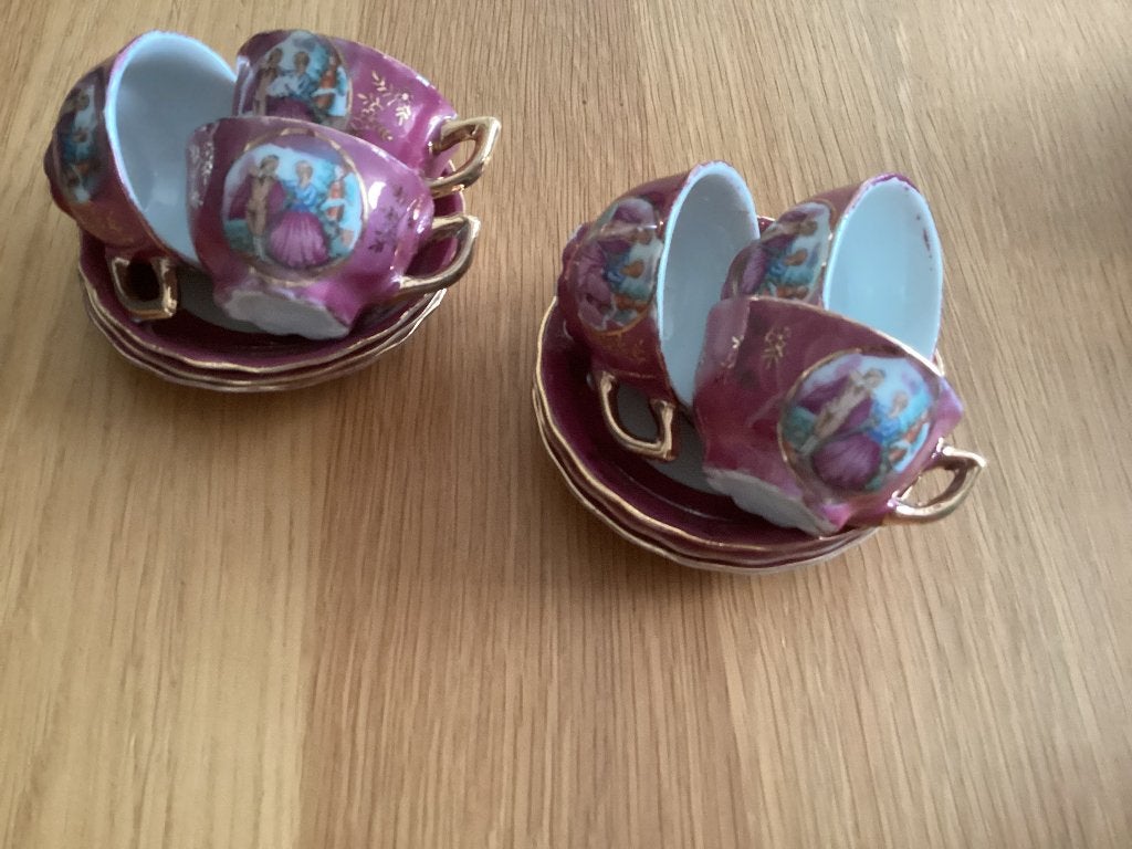 Kop en schotels mini formaat., Ophalen of Verzenden, Nieuw