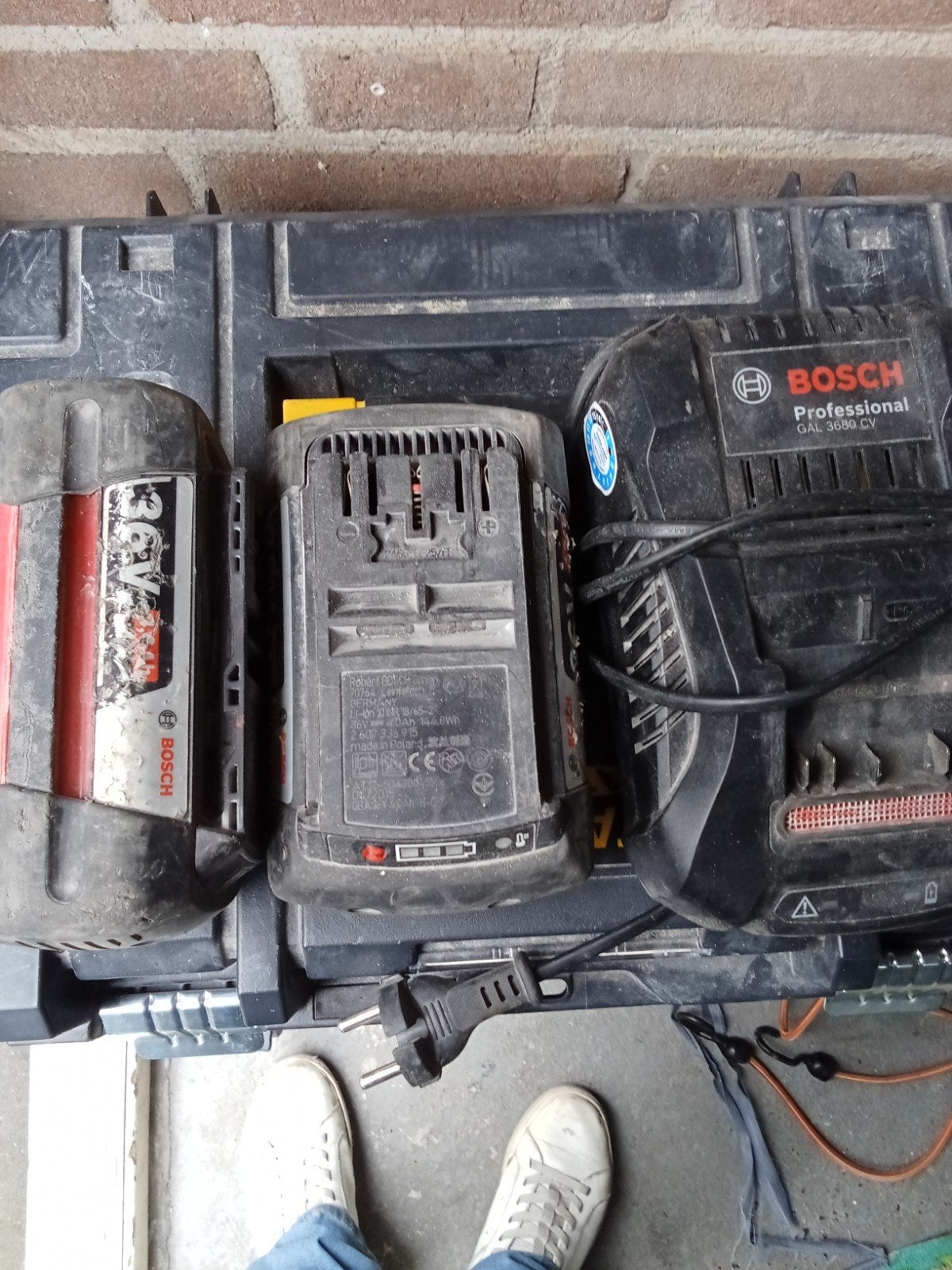 Bosch Professional GAL 3680 CV Oplader met Accu's, Ophalen, Gebruikt, Overige typen