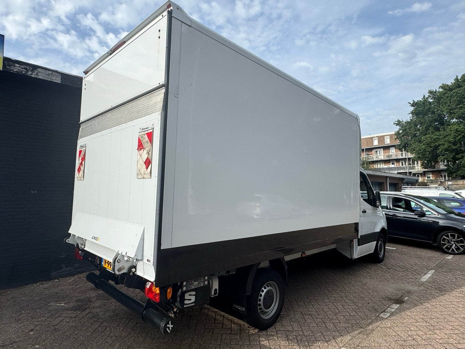 Vrijwel nieuwe losse meubelbak + laadklep voor bestelbussen, Ophalen of Verzenden, Nieuw, Mercedes-Benz