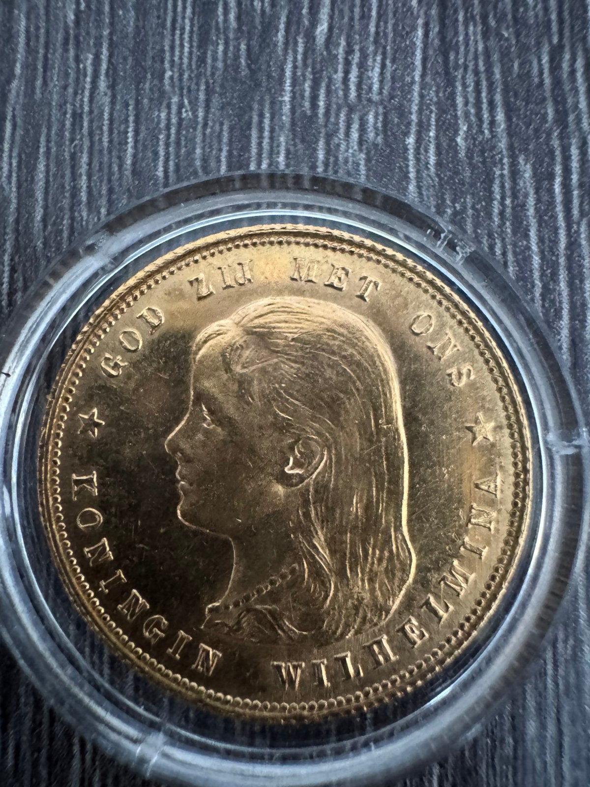 Gouden wilhelmina munt, Ophalen, Goud