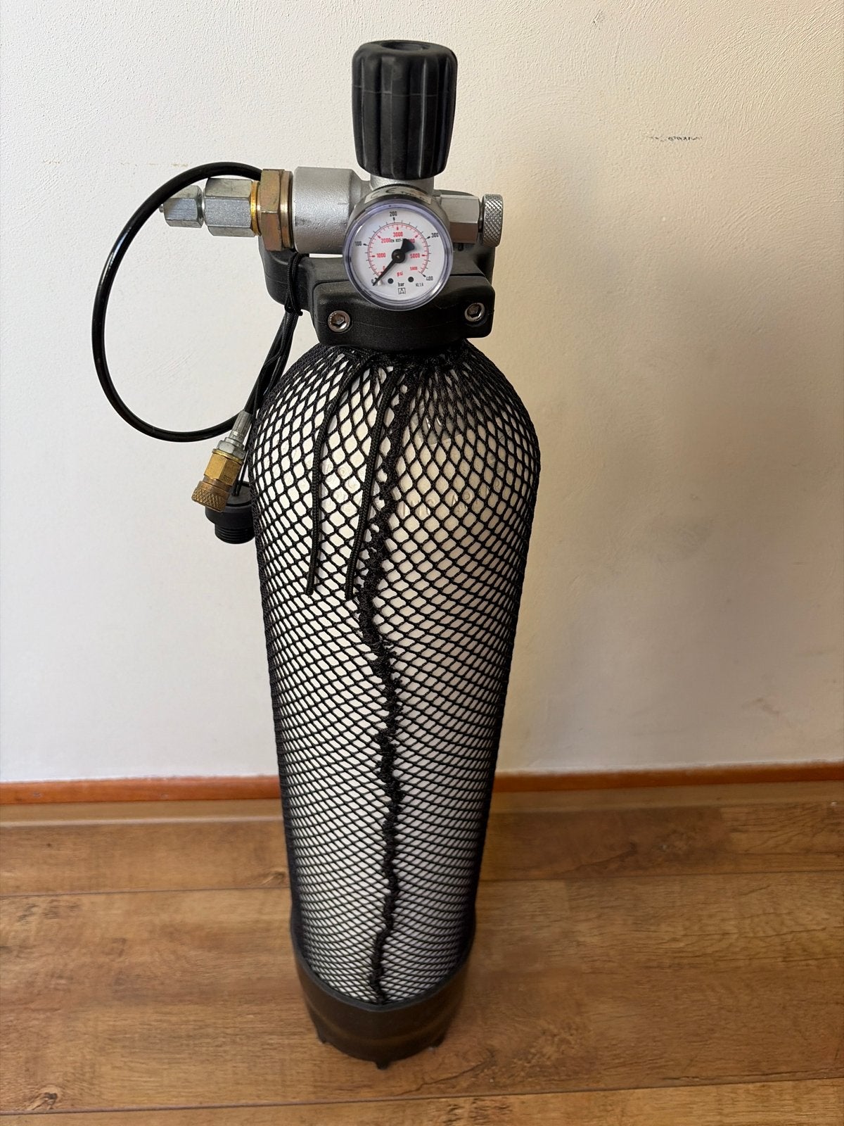 Duikfles met manometer en slang, Ophalen, Gebruikt, Duikfles