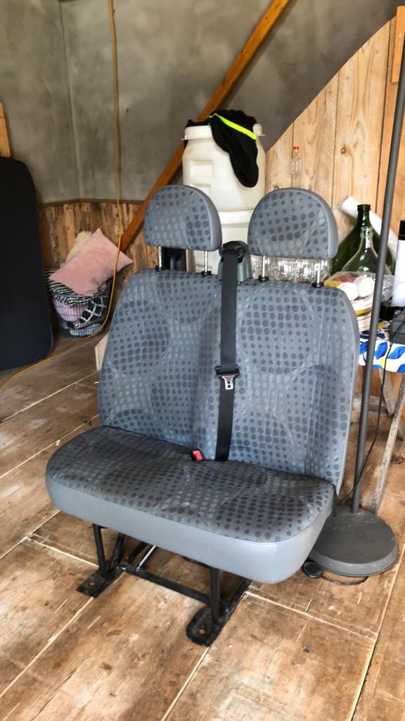 Te koop 2 persoonsbank, voor in een ford transit, Ophalen of Verzenden, Ford