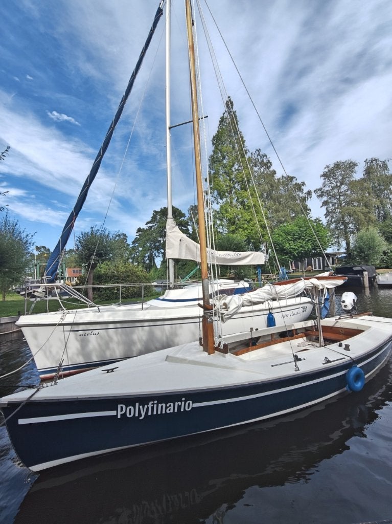 PolyValk met Yamaha 5 pk buitenboordmotor polyester, Watersport en Boten, Ophalen, Fok, Gebruikt, 85 cm