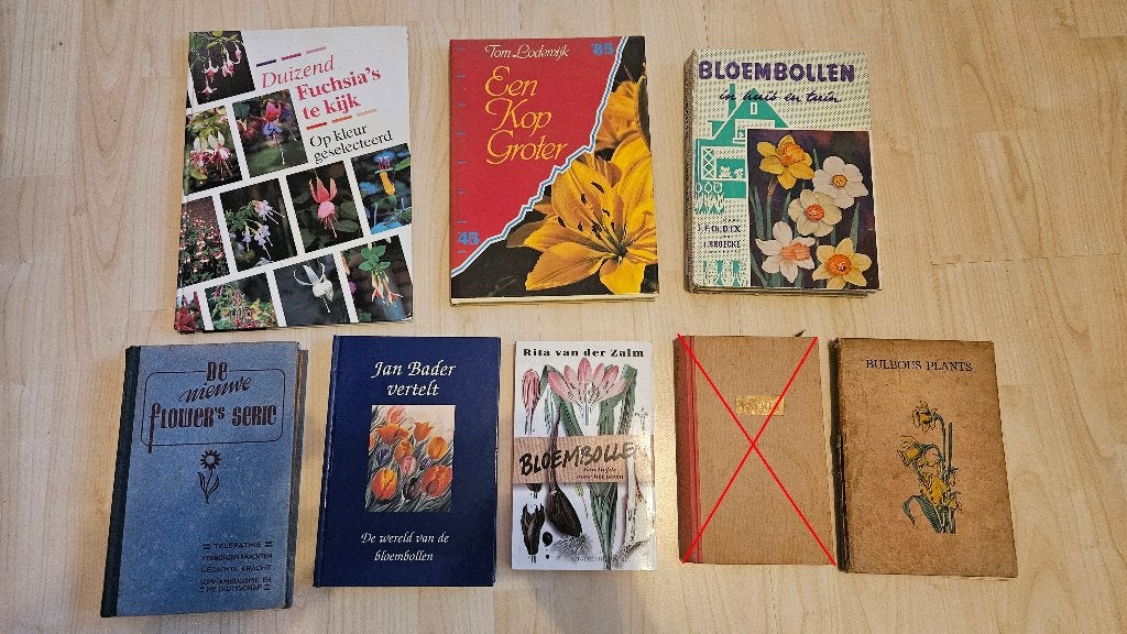 Boeken over bloembollen 7 stuks, Ophalen of Verzenden, Gehele jaar, Volle zon, Bloembol