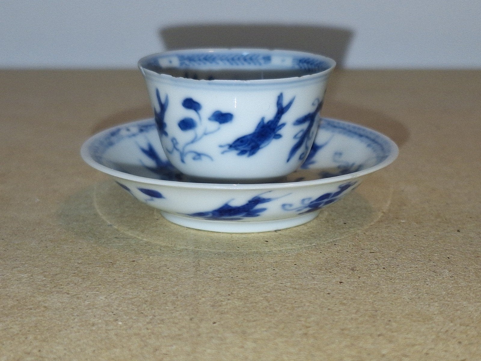 Chinees Porselein Miniatuur Kop en Schotel - Kangxi  1700, Antiek en Kunst, Ophalen of Verzenden