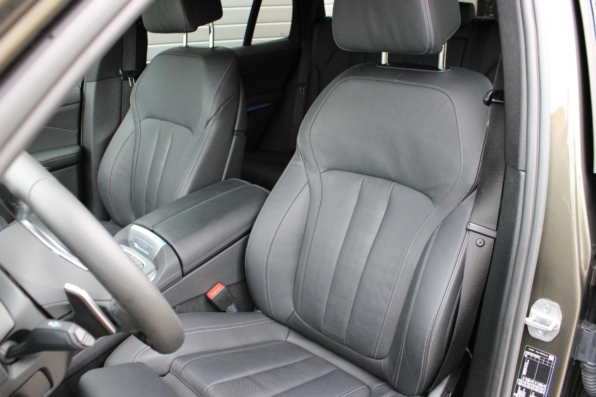 BMW X5 xDrive45e m Sport Manhattan | Trekhaak | Laser | Comf, Auto's, Dealer onderhouden, Gebruikt, 394 pk, Vierwielaandrijving