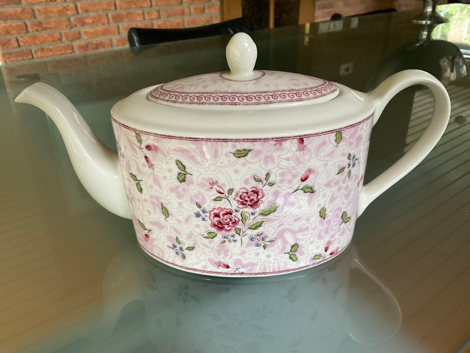 "Rose Damask" theepot  Johnson Brothers, Antiek en Kunst, Antiek | Servies los, Ophalen of Verzenden