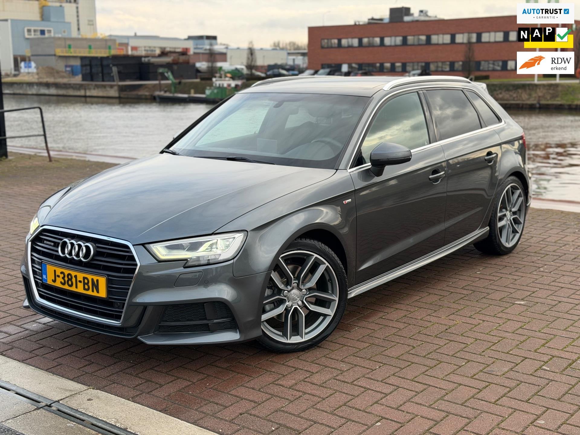 Audi A3 Sportback 40 TFSI quattro Advance Sport Pano S Line, Auto's, Audi, Gebruikt, Euro 6, 1984 cc, Origineel Nederlands