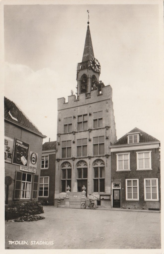 THOLEN Stadhuis met Drogisterij, Verzenden, 1940 tot 1960, Ongelopen, Zeeland