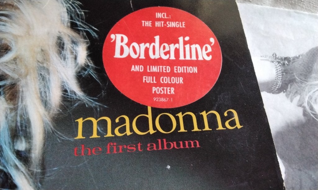 Madonna The First Album Limited Editie Rode Sticker, Ophalen of Verzenden, Gebruikt, Overige formaten, LP
