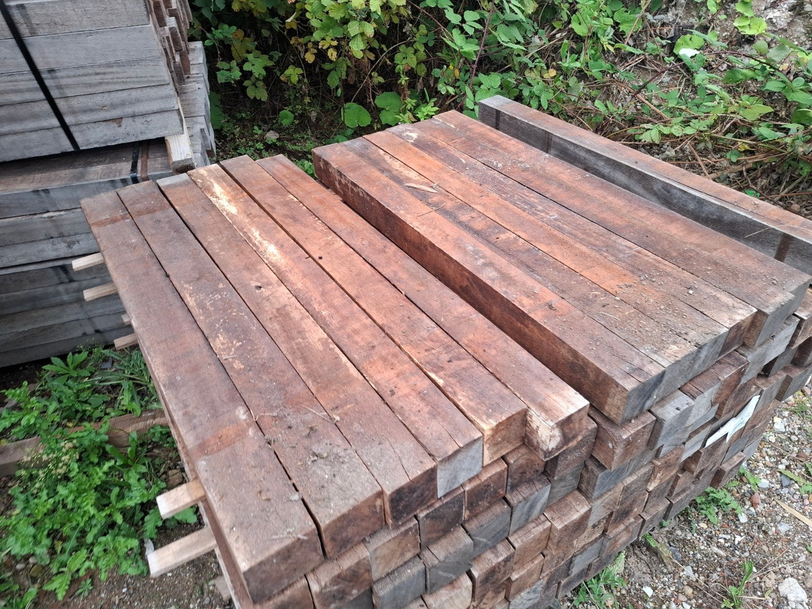 partij 103 st hardhout piket palen 7.5x7.5x100 cm bezorgen m, Ophalen, Nieuw