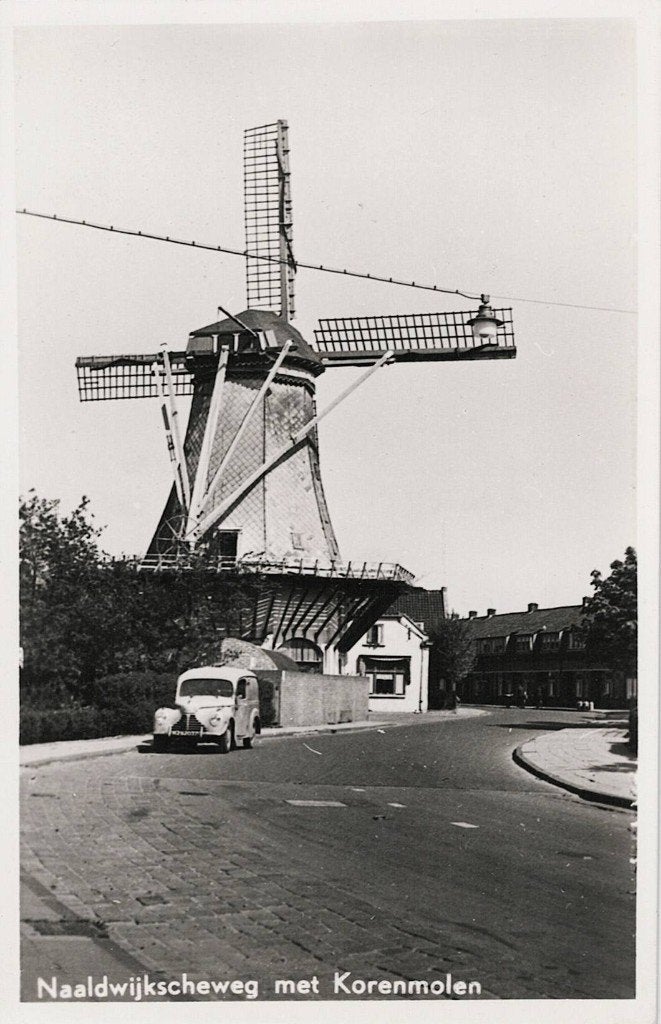 's Gravenzande Naaldwijkseweg met korenmolen 7, Verzenden, 1960 tot 1980, Ongelopen, Zuid-Holland