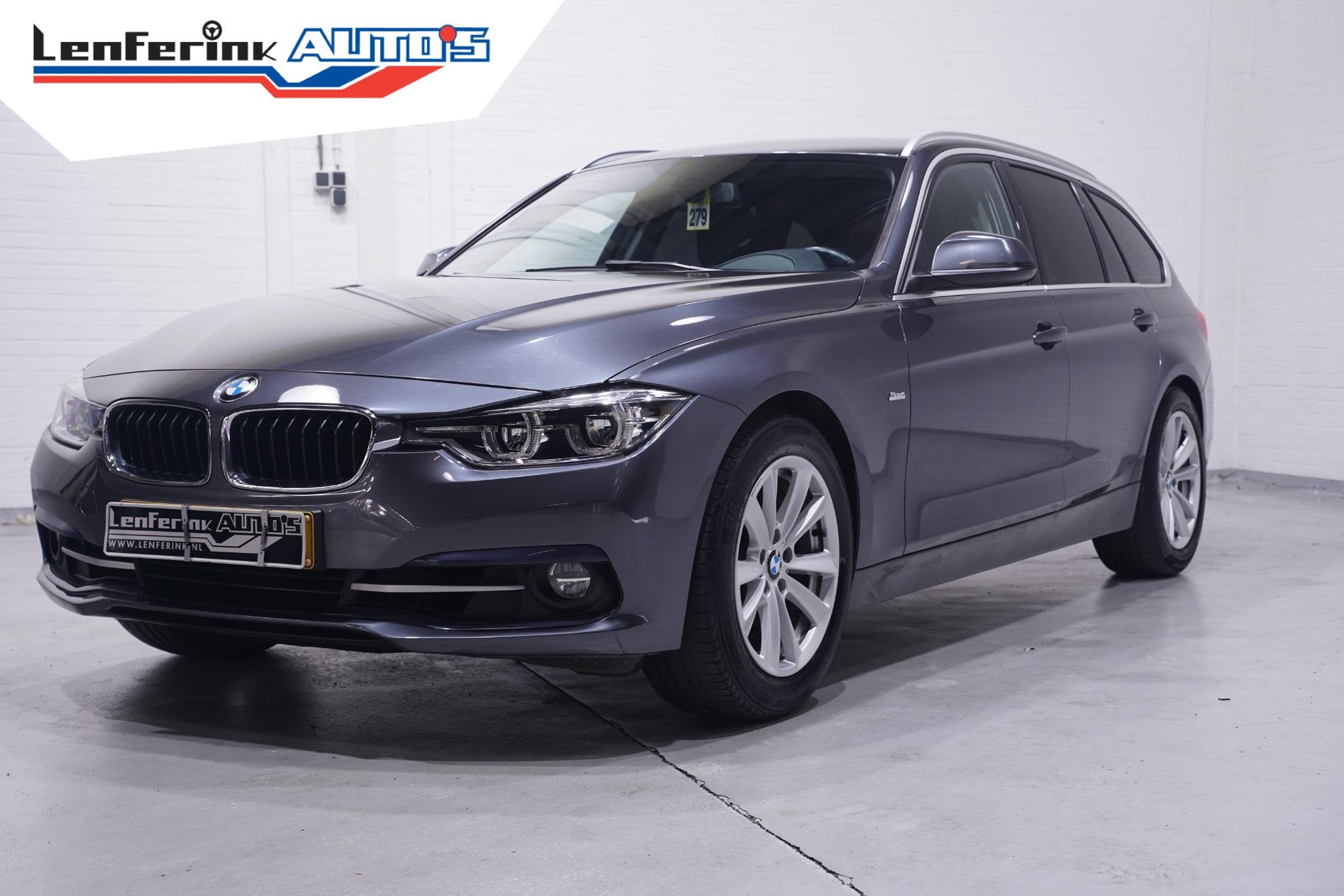 BMW 3-serie Touring 320i Corporate Lease High Executive NAP, Automaat, 1998 cc, Achterwielaandrijving, 4 cilinders