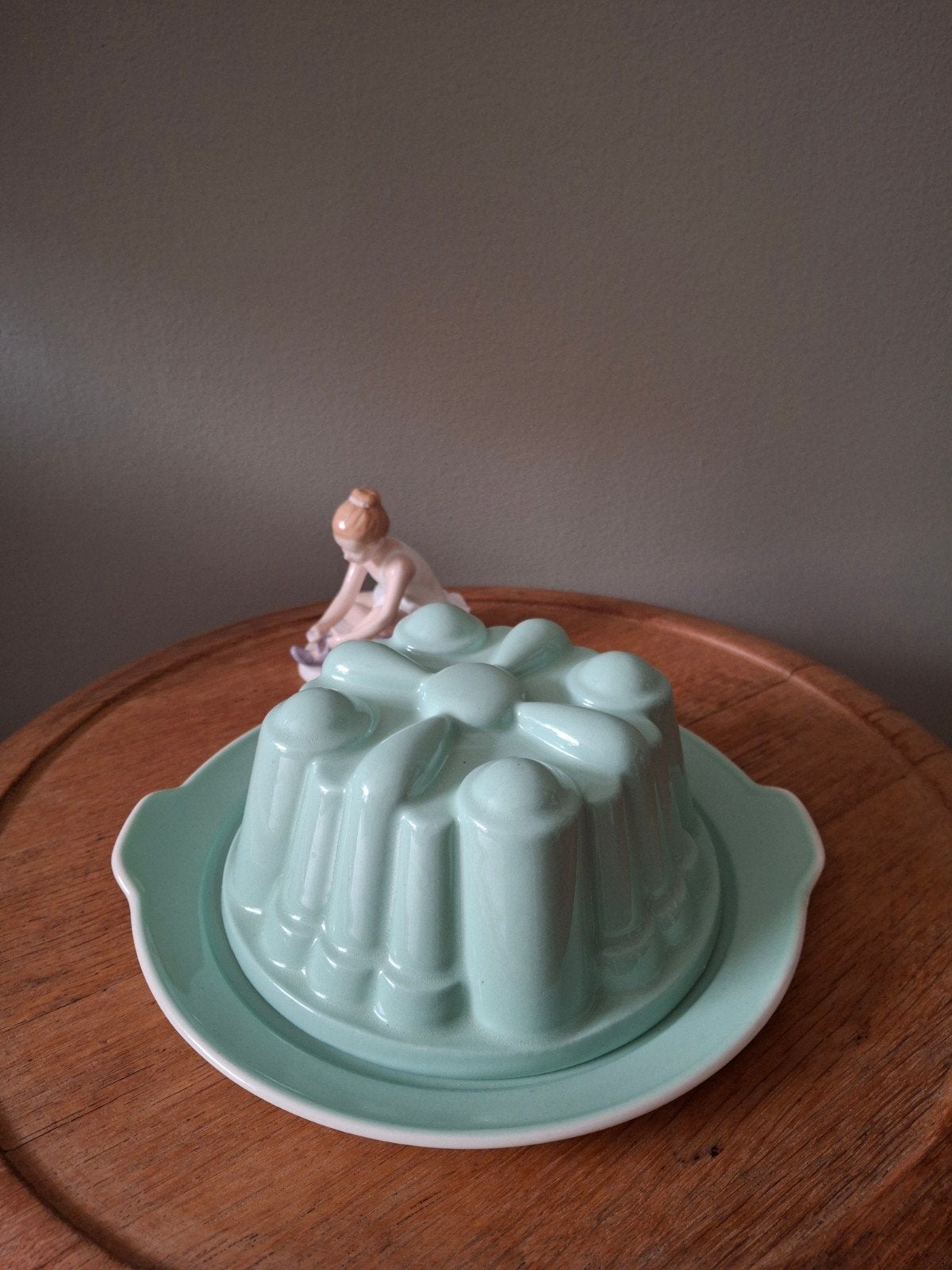 Prachtige pastelgroene puddingvorm van Regout puntgaaf, Antiek en Kunst, Ophalen of Verzenden