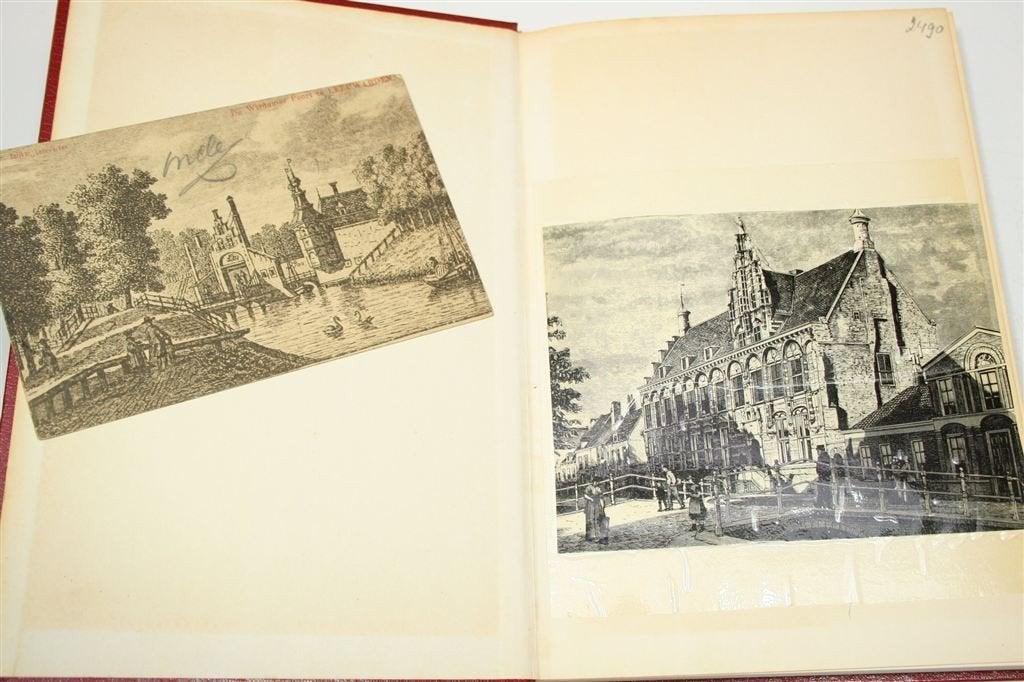 Leeuwarden Bij Gaslicht — Vintage Boek Stadsleven [1974], Ophalen of Verzenden, Gelezen