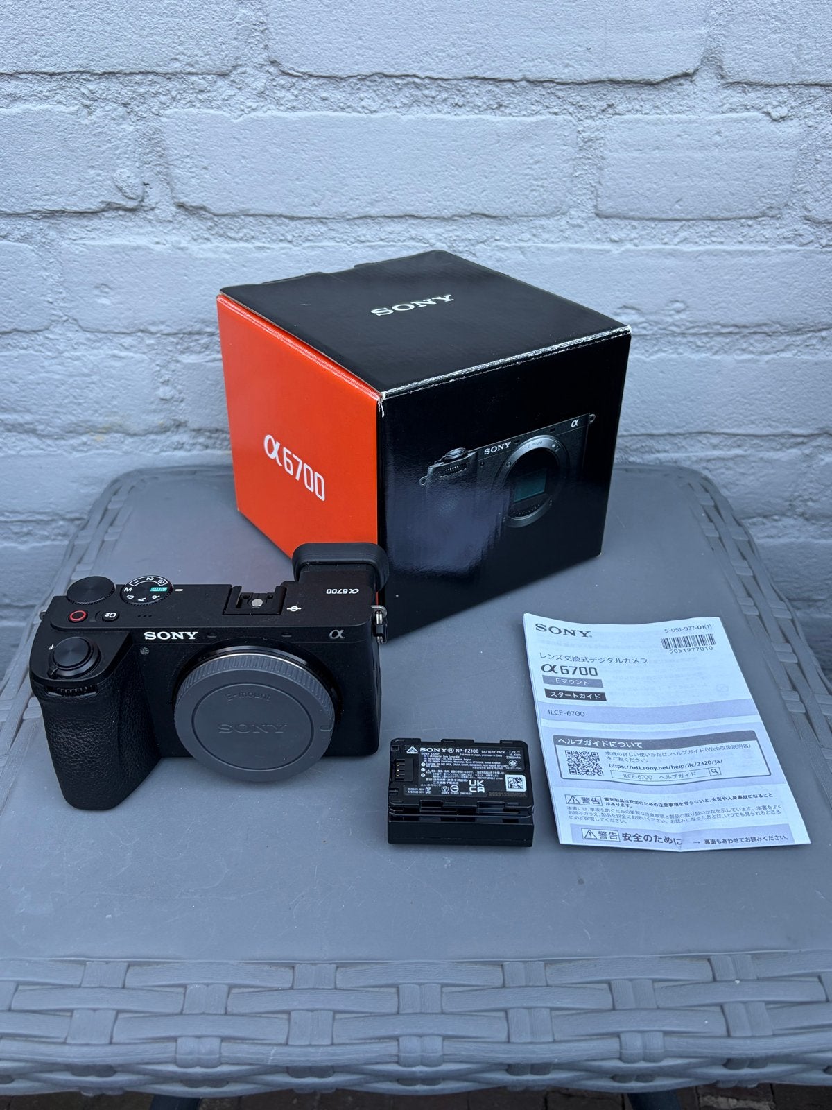Sony Alpha A6700 Systeemcamera - 9317 clicks!, Audio, Tv en Foto, Accu, Kantelbaar/draaibaar scherm, Ophalen of Verzenden, Zo goed als nieuw