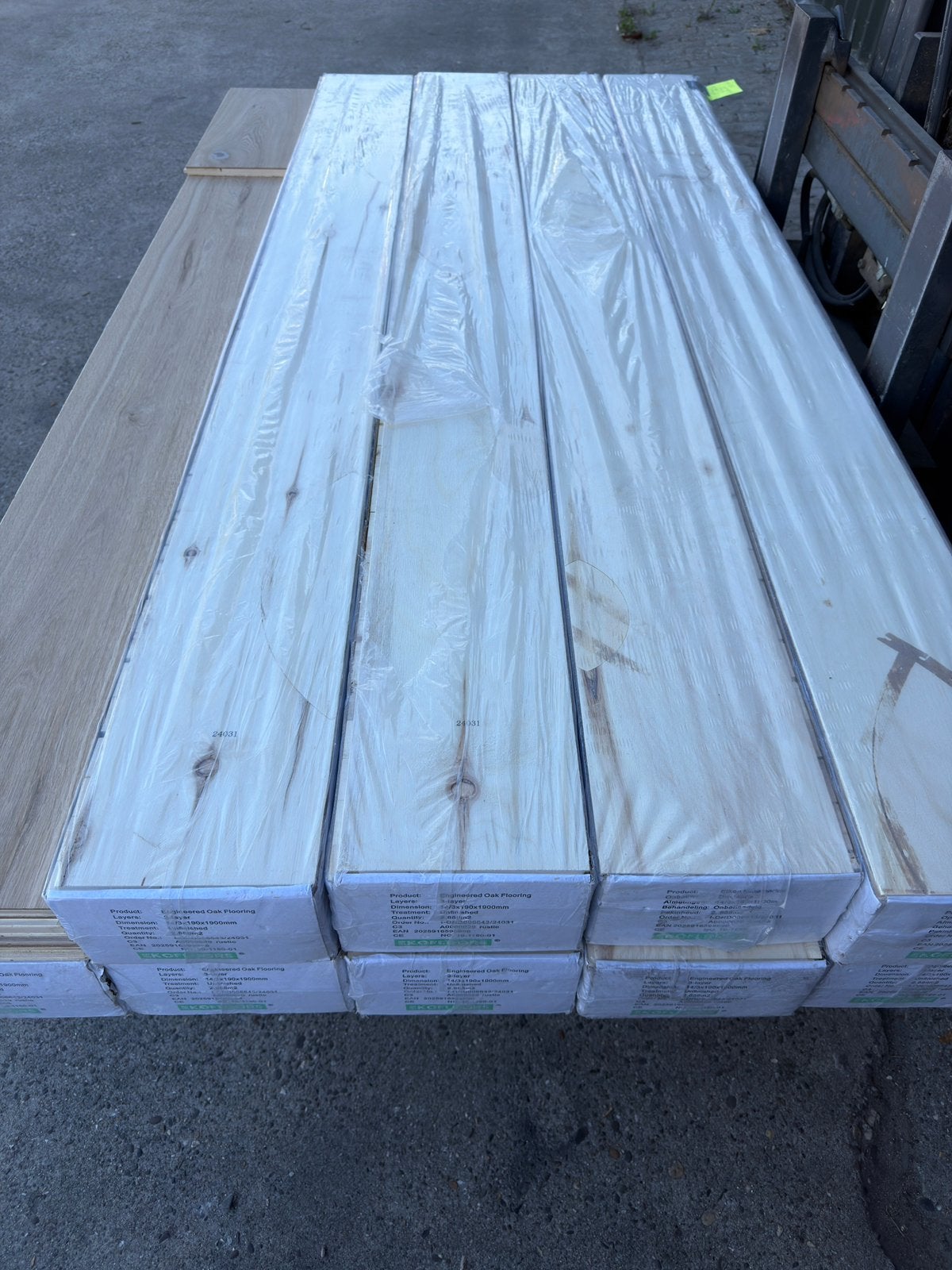 Eiken vloer 28m2 lamelparket 19cm breed Nieuw en onbehandeld, Doe-het-zelf en Verbouw, Ophalen, Nieuw, Vloerdelen of -planken