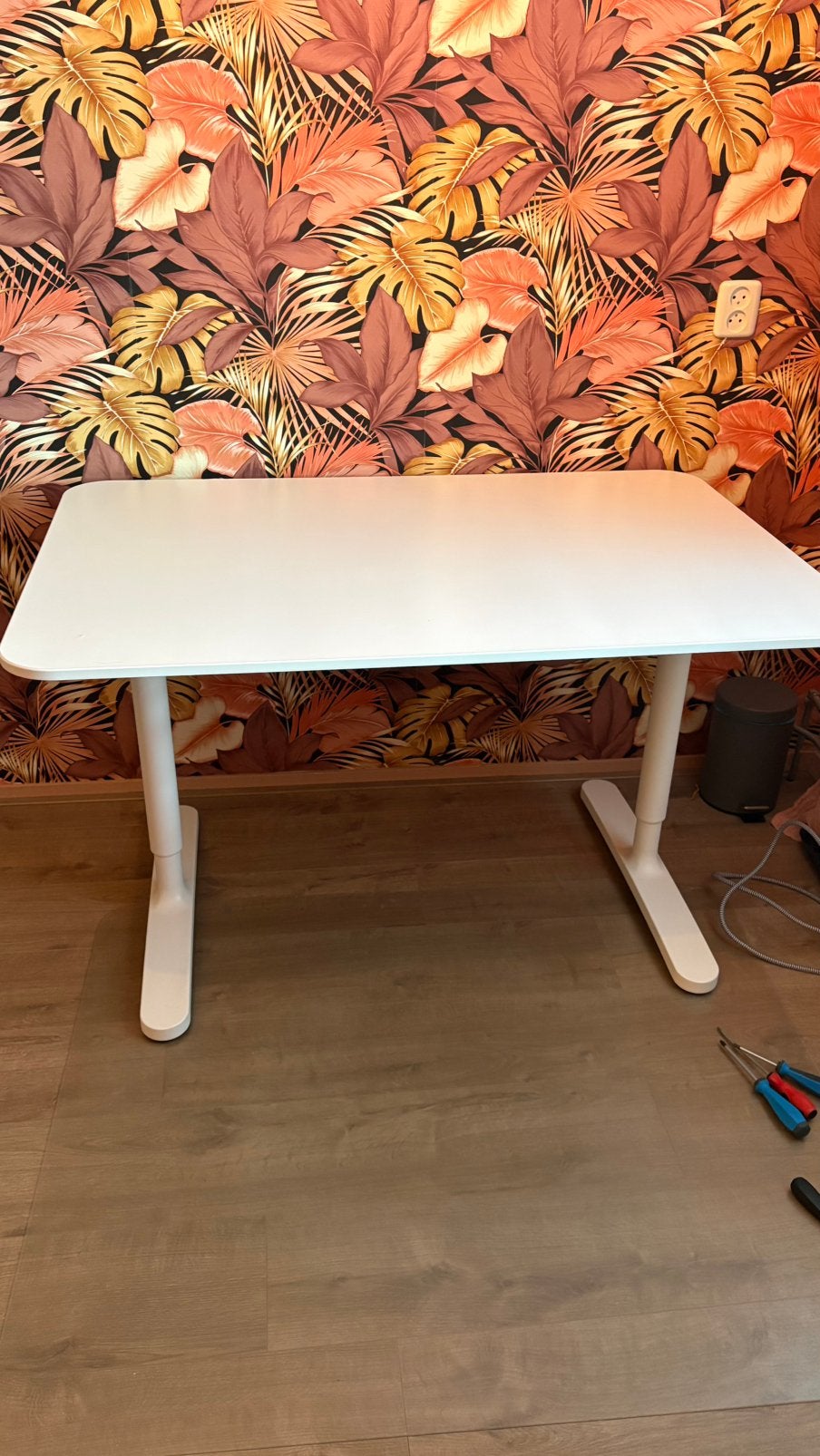 IKEA bureau Bekant, Ophalen, Gebruikt, 120 cm, In hoogte verstelbaar