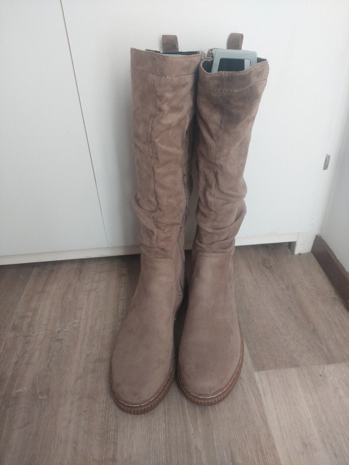 Jana laarzen 41 met vlek, Jana laarzen 41, dameslaarzen 41, Kleding | Dames, Schoenen, Jana, Hoge laarzen, Bruin, Ophalen of Verzenden