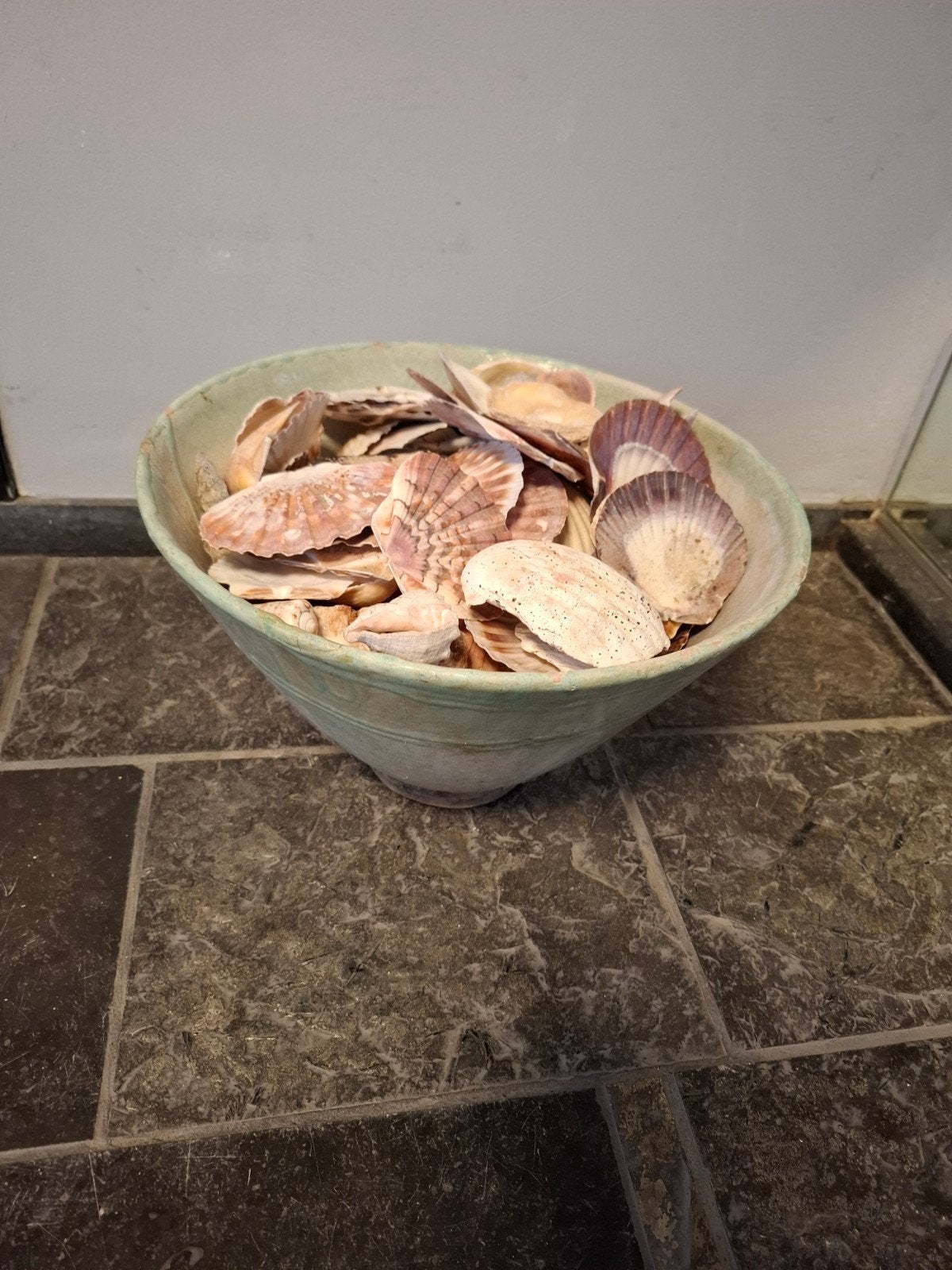 Decoratieve handmade schaal met schelpen, Ophalen of Verzenden