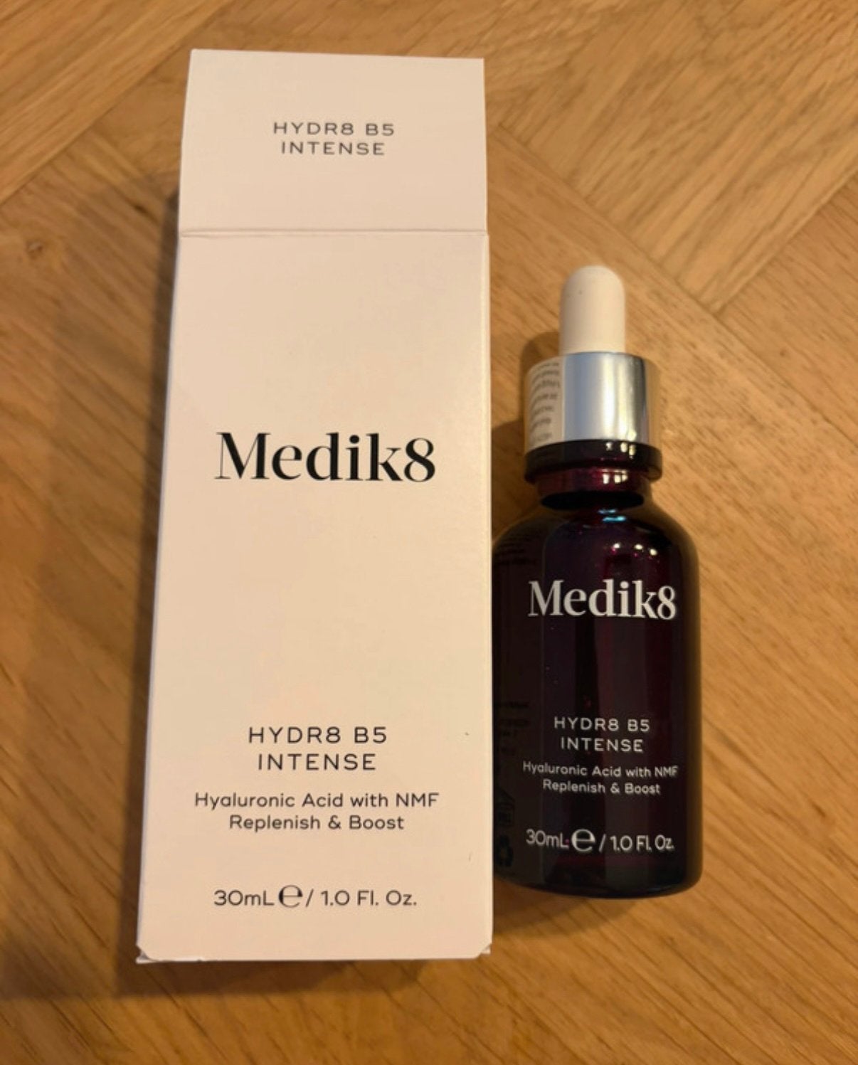 Medik8, Sieraden, Tassen en Uiterlijk, Uiterlijk | Gezichtsverzorging, Ophalen of Verzenden, Nieuw, Gehele gezicht, Verzorging