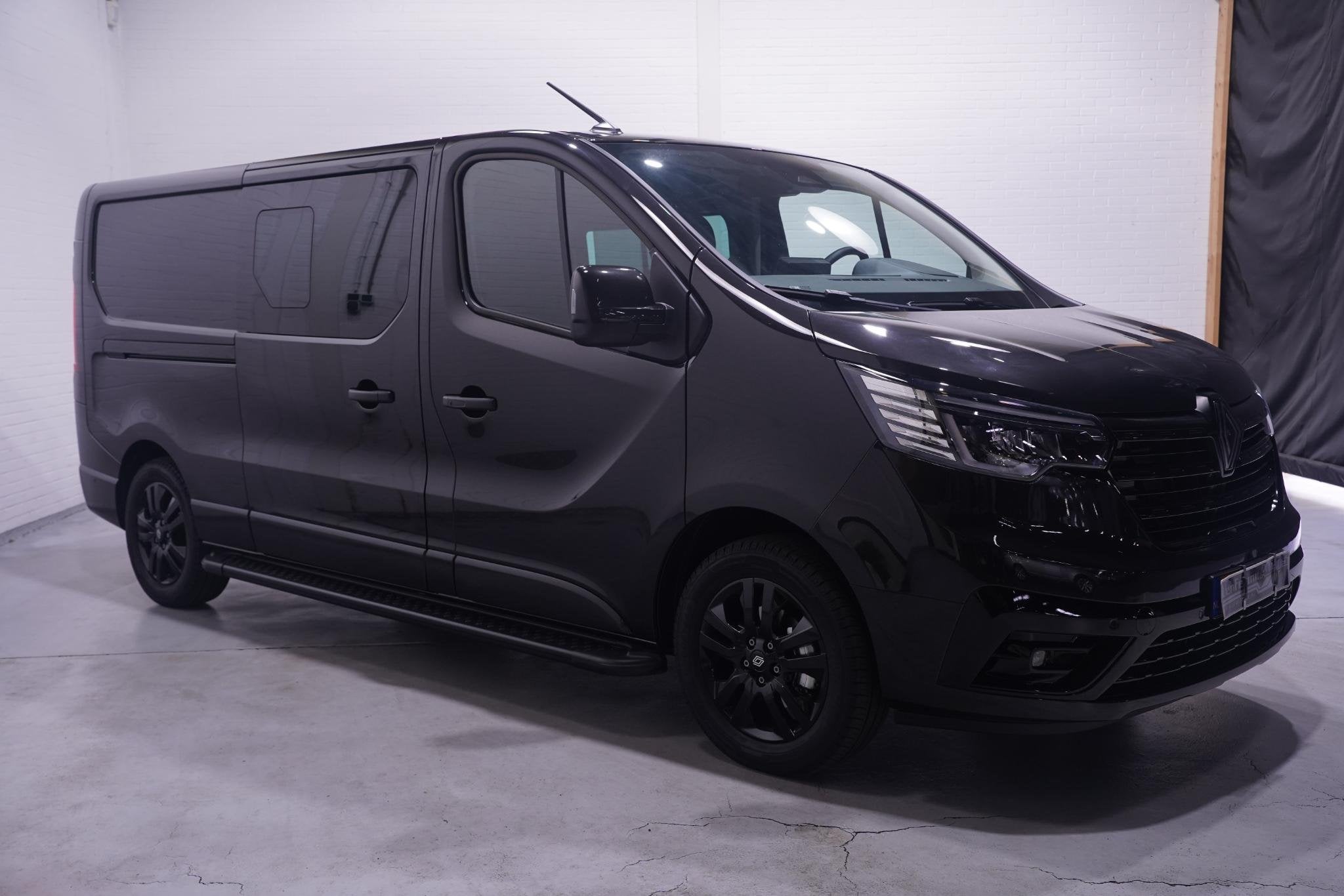 Renault Trafic 2.0 Blue dCi 170 pk L2 Aut. Dubbel Cabine Nav, Auto's, Stof, Gebruikt, 4 cilinders, Renault