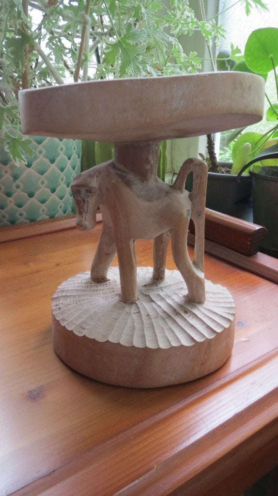 Beeld of krukje baviaan, kunst, handwerk Afrikaans kamba, Handgemaakt, Houtsnijwerk, 19 cm, Hout
