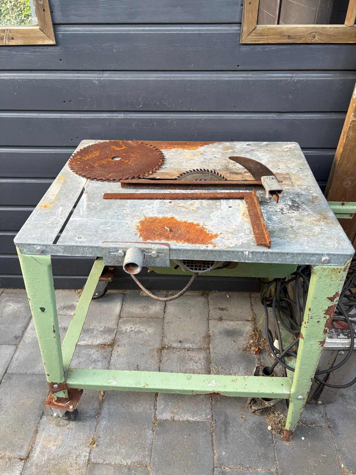 Oude Cirkelzaagtafel - Opknapper, Ophalen, Gebruikt, Cirkelzaag, 70 mm of meer