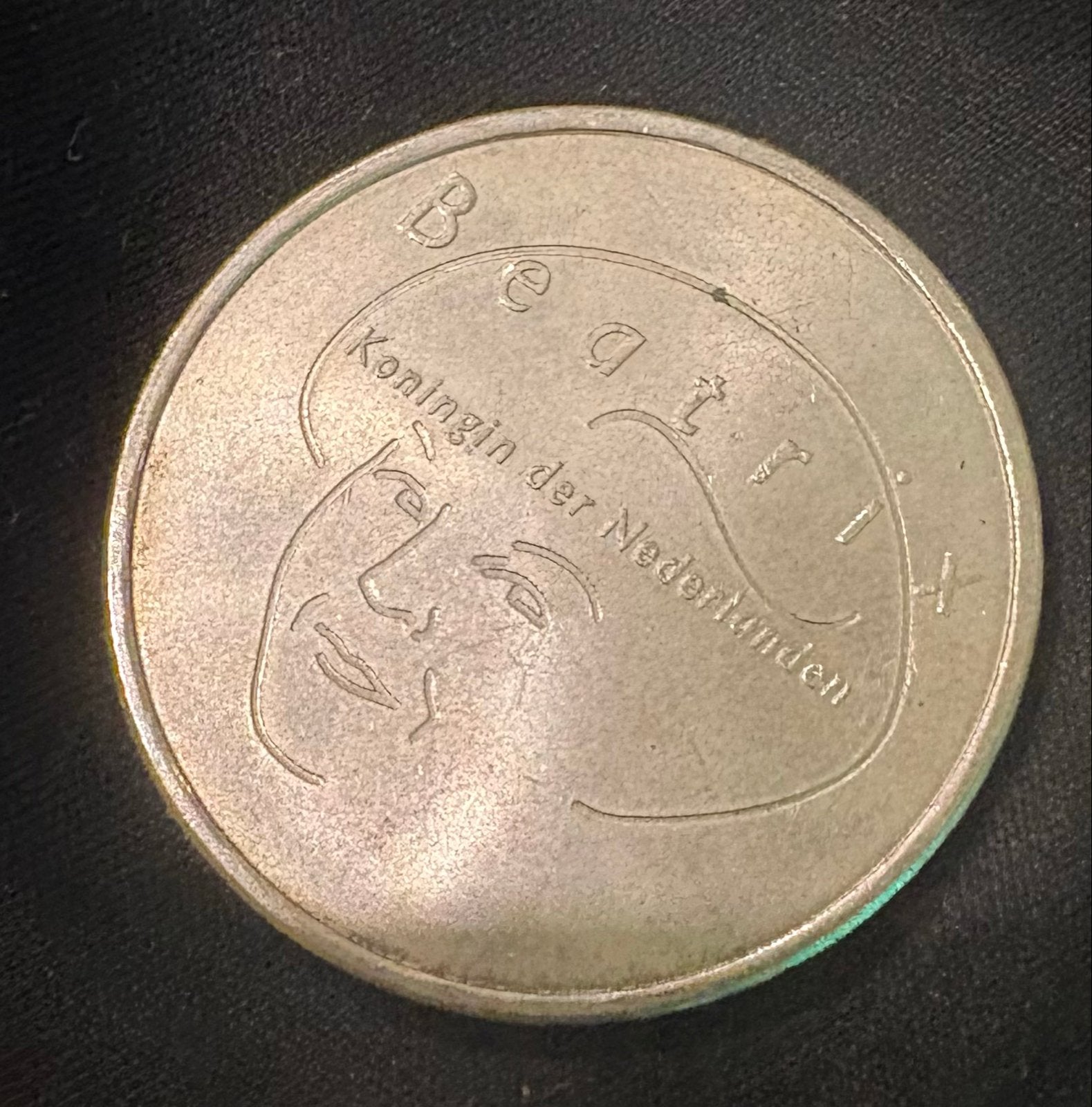 Herdenkingsmunt Koningin Beatrix 5 Euro 2004, Ophalen of Verzenden, Koningin Beatrix, Euro's, Losse munt