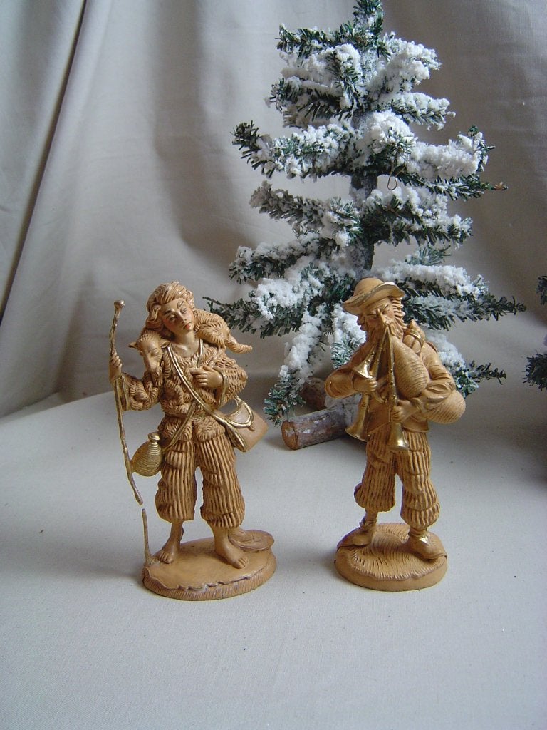 2 kunststof herdersbeeldjes Italy kerststal, Diversen, Ophalen of Verzenden, Zo goed als nieuw