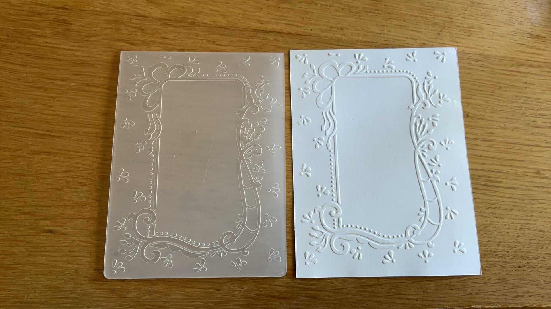 Embossingmal 10 x15 cm frame E197, Hobby en Vrije tijd, Ophalen of Verzenden, Zo goed als nieuw, Overige thema's, Pons of Mal