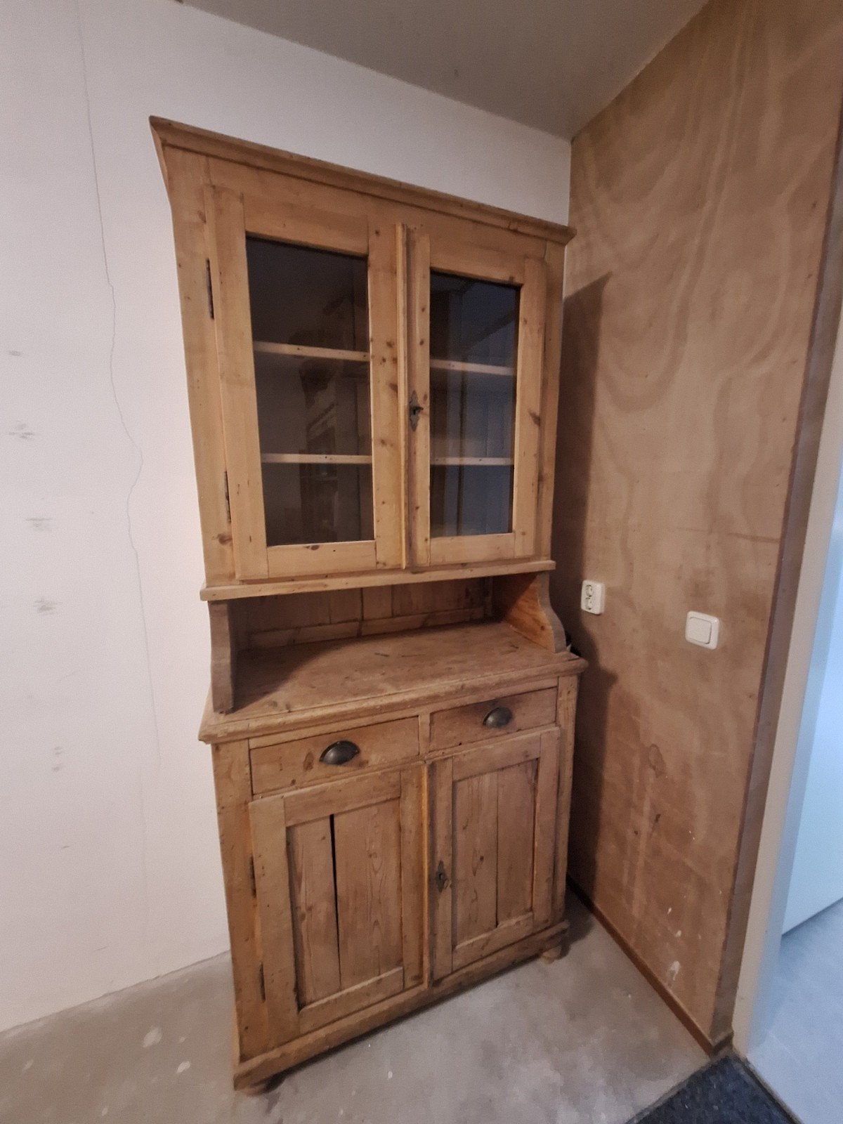 Grenen keuken/servies/buffetkastje - heeft liefde nodig, Ophalen, Gebruikt, Met deur(en), 200 cm of meer
