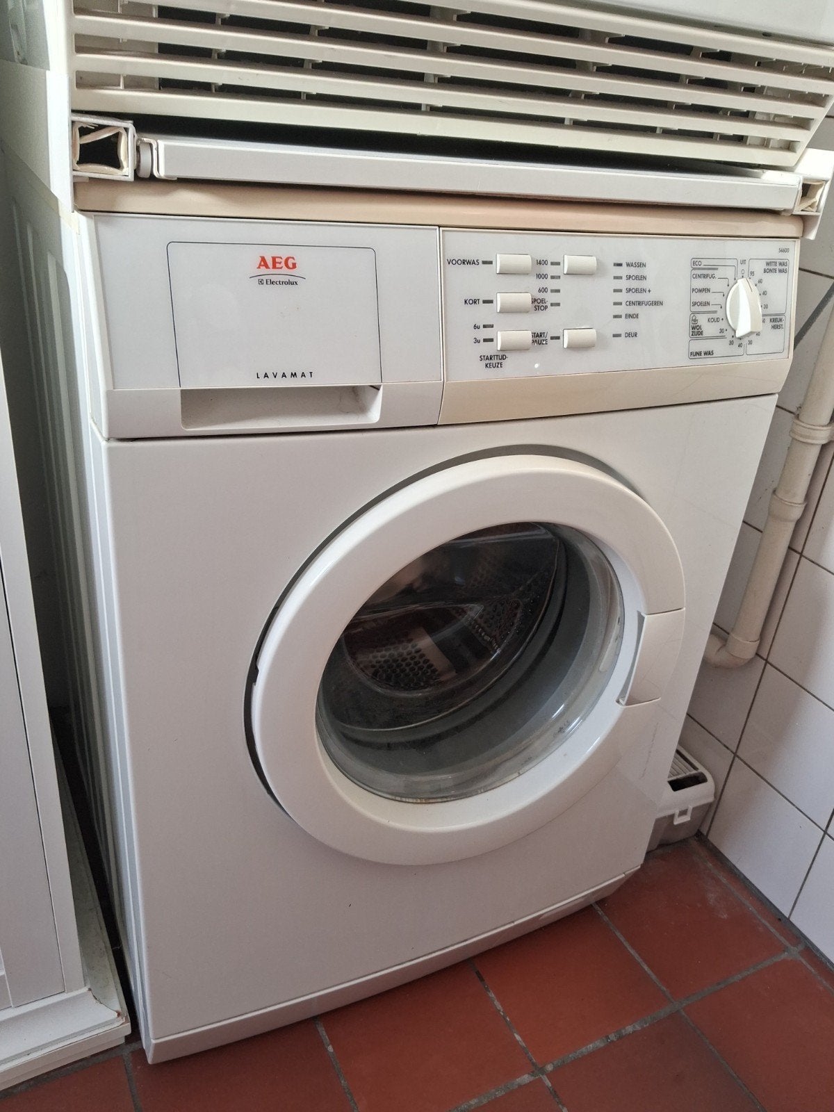 AEG Lavamat Wasmachine - Goede staat, Gebruikt, Ophalen of Verzenden, Voorlader, Kort programma