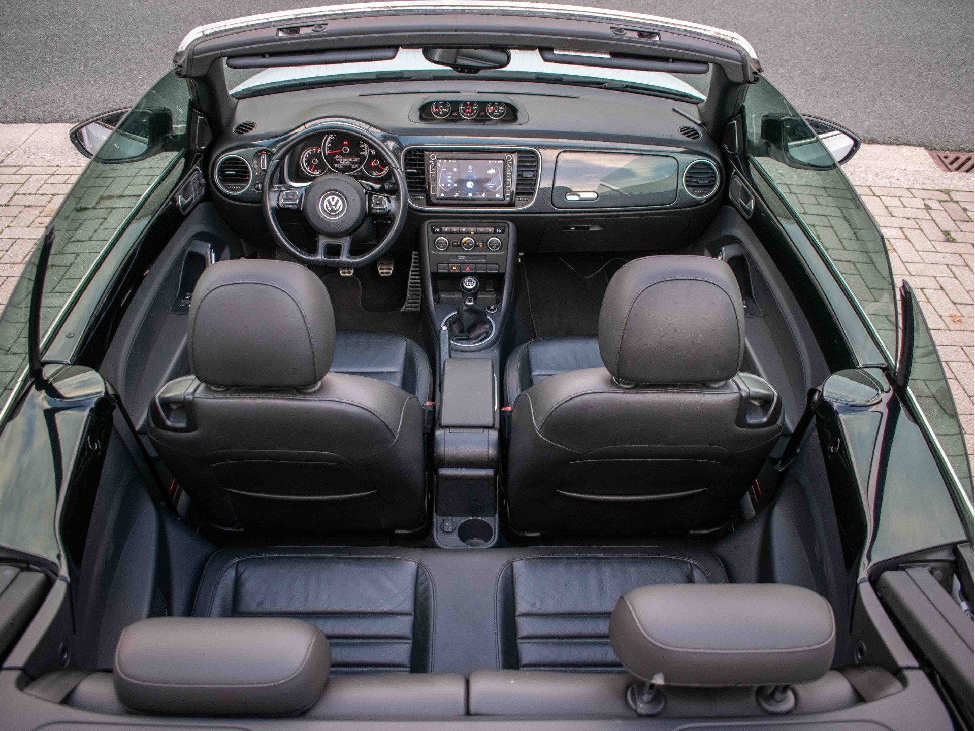 Volkswagen Beetle Cabriolet 2.0 TSI Sport | Carplay | Leder, Euro 5, Gebruikt, 4 cilinders, Wit