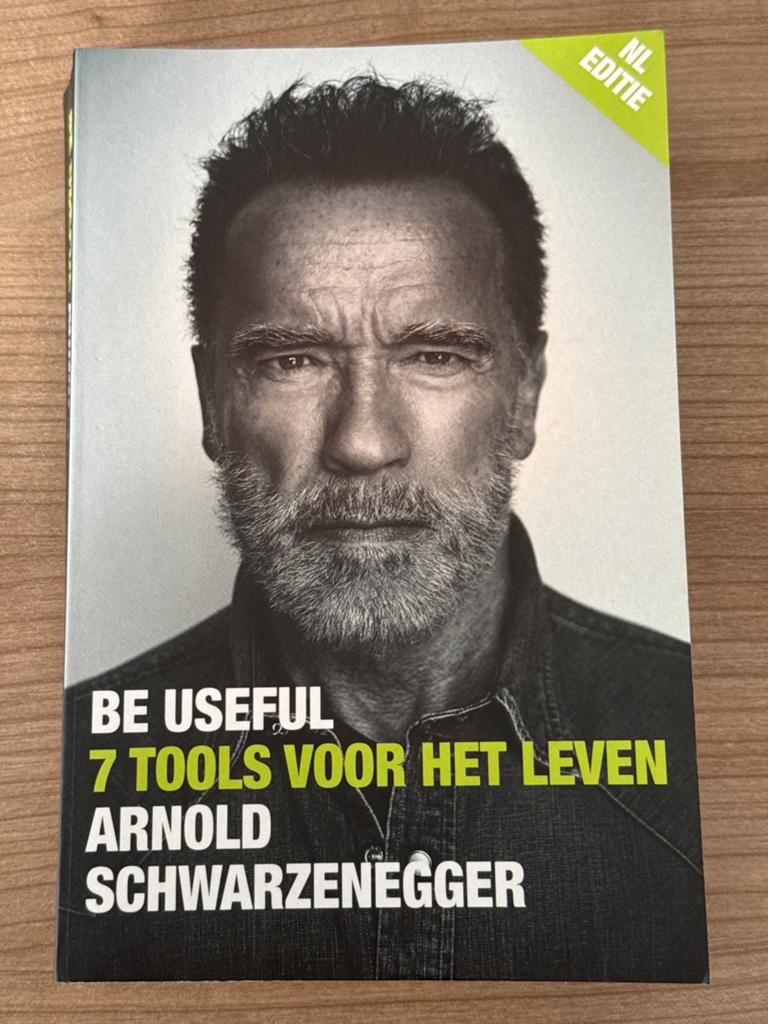 Be Useful: 7 Tools Voor Het Leven - Arnold Schwarzenegger, Boeken, Ophalen of Verzenden, Zo goed als nieuw