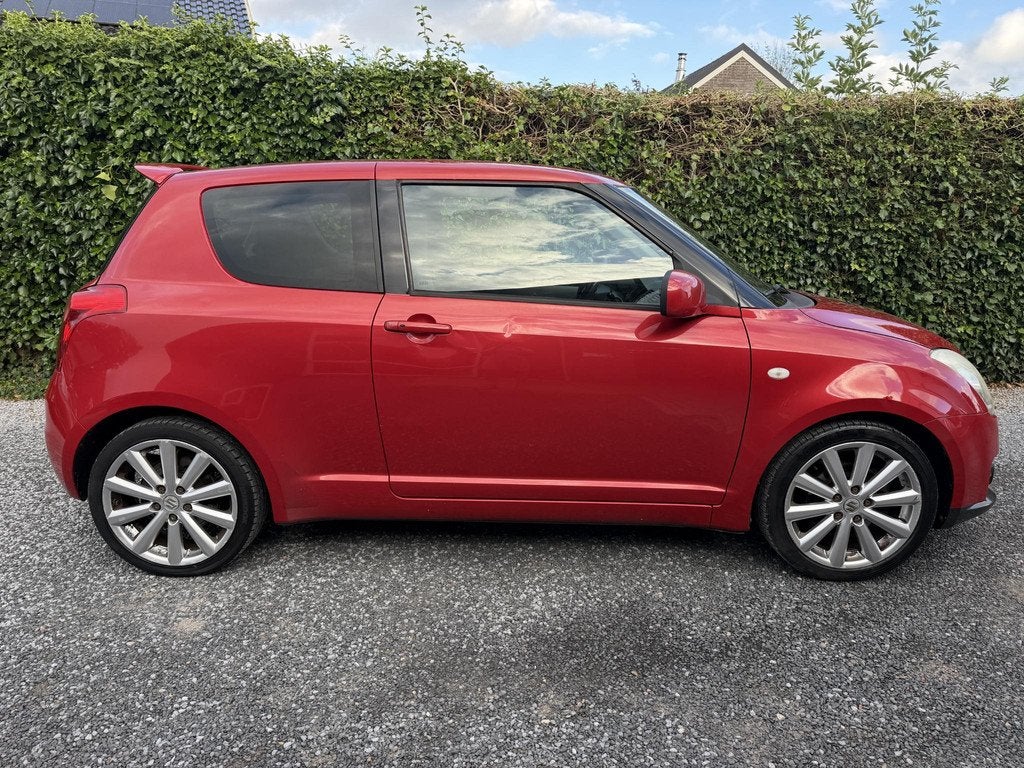 Suzuki Swift 1.6 Sport | Navi | Autom. Airco | Sportstoelen, Auto's, Suzuki, Voorwielaandrijving, 1005 kg, 4 cilinders, Swift