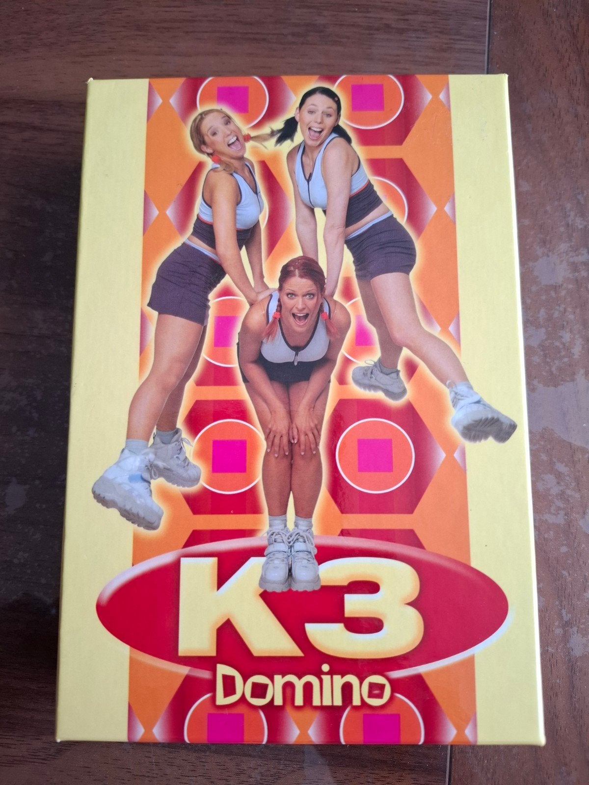 K3 Domino Spel - Compleet en in goede staat, Drie of vier spelers, Ophalen of Verzenden, Gebruikt, Studio 100