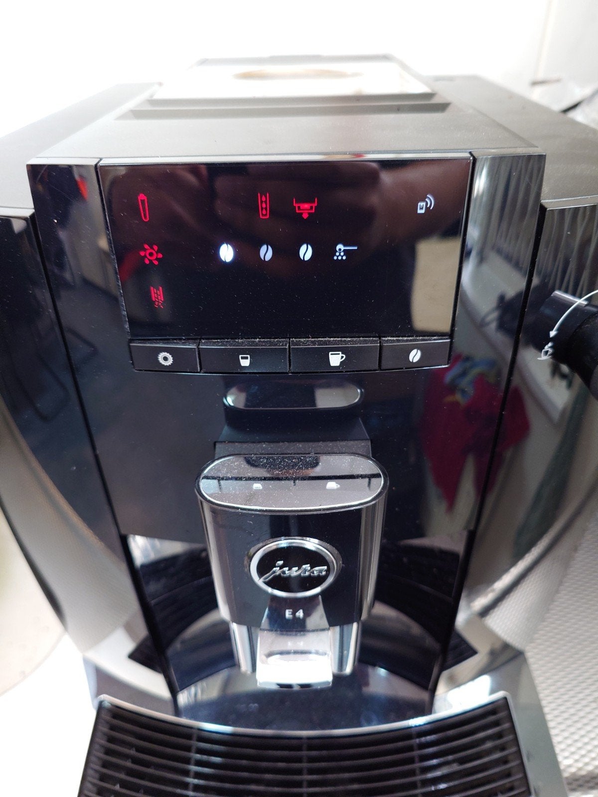 Jura E4 Piano Black Koffiemachine met storing, Witgoed en Apparatuur, Koffiezetapparaten, Afneembaar waterreservoir, Koffiemachine