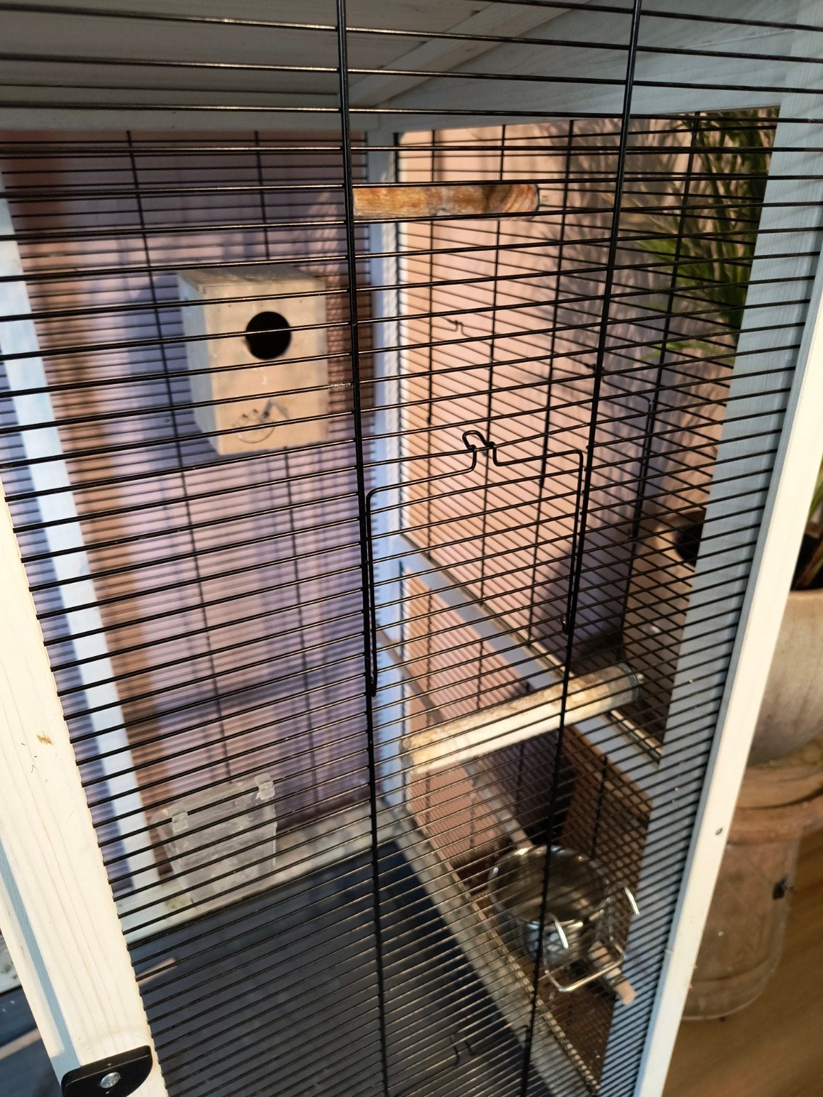 Vogelvoliere Bella Casa binnen volière kamervoliere 
L, Muppetsmeubels@gmail.com, Middenhof 41 Rilland, Zo goed als nieuw, Ophalen